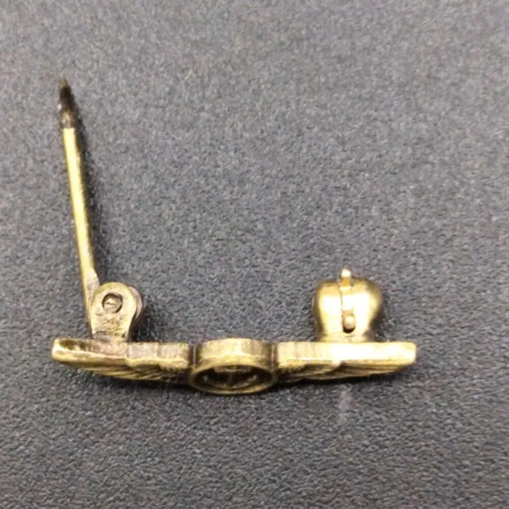 WWII US Navy Aviation Observer Wing Miniature Cap Size Pinback Vintage Original